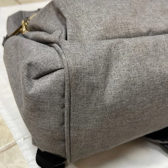 Liname Diaper Bag Backpack Gray Adjustable Straps Pre-owned - Picture 10 of 10